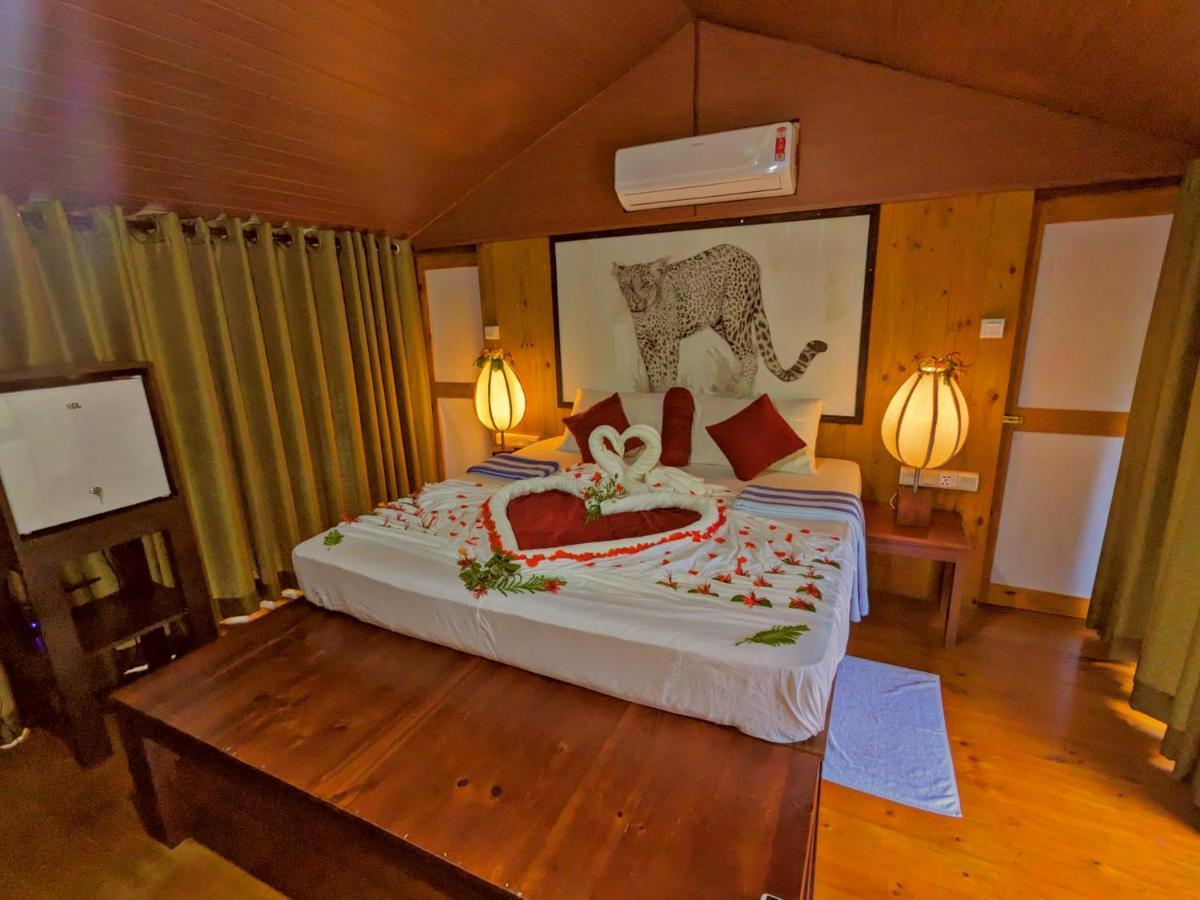 Yala Hotel Lion -Air Conditioned High Luxury Safari Camp Ngoại thất bức ảnh