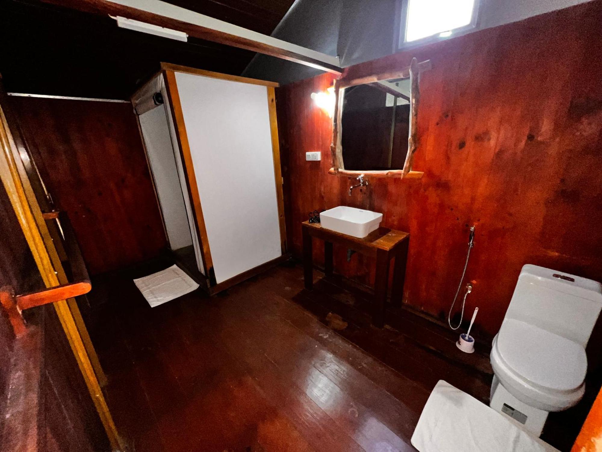 Yala Hotel Lion -Air Conditioned High Luxury Safari Camp Ngoại thất bức ảnh