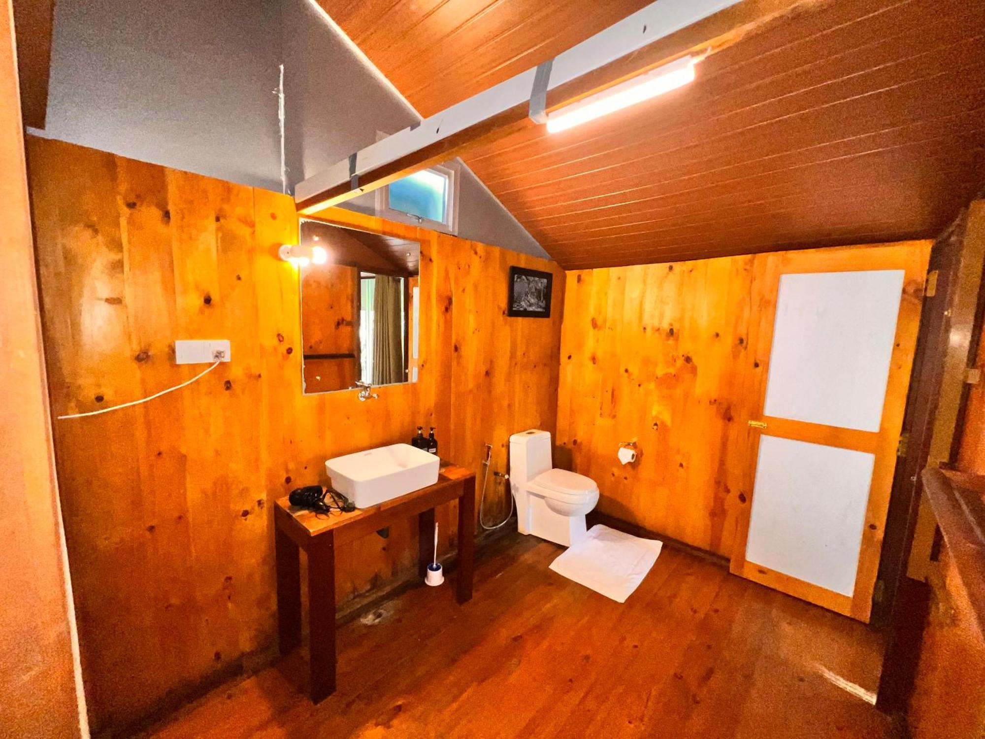 Yala Hotel Lion -Air Conditioned High Luxury Safari Camp Ngoại thất bức ảnh