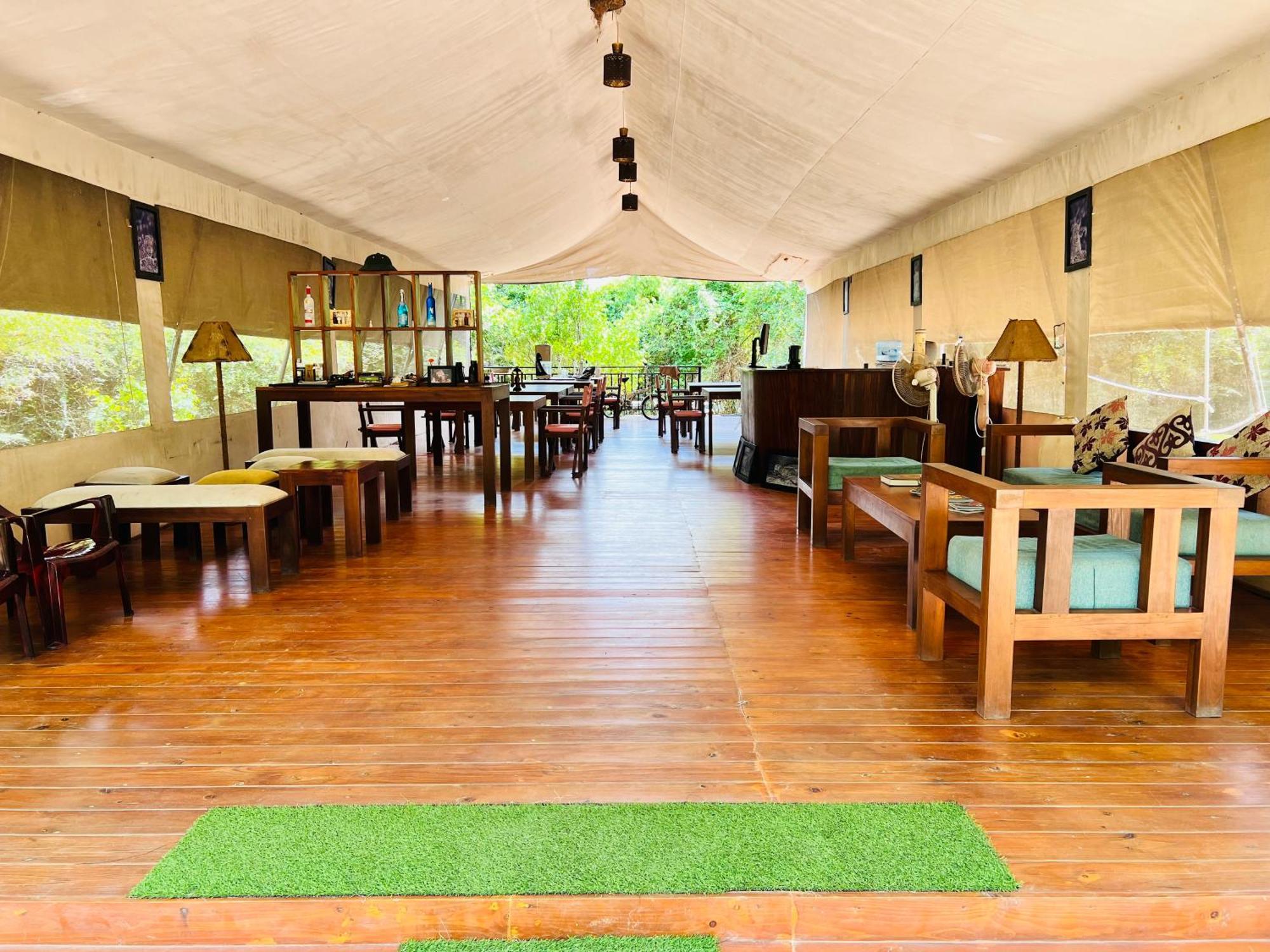 Yala Hotel Lion -Air Conditioned High Luxury Safari Camp Ngoại thất bức ảnh