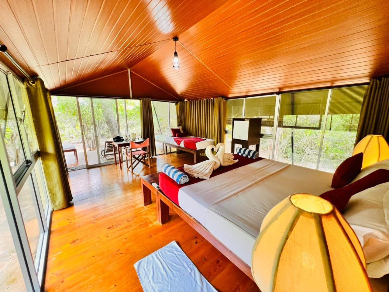 Yala Hotel Lion -Air Conditioned High Luxury Safari Camp Ngoại thất bức ảnh